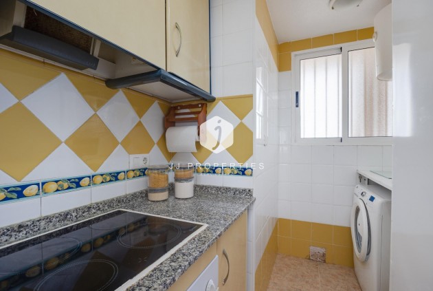 Resale - Apartment / flat -
Torrevieja - La veleta
