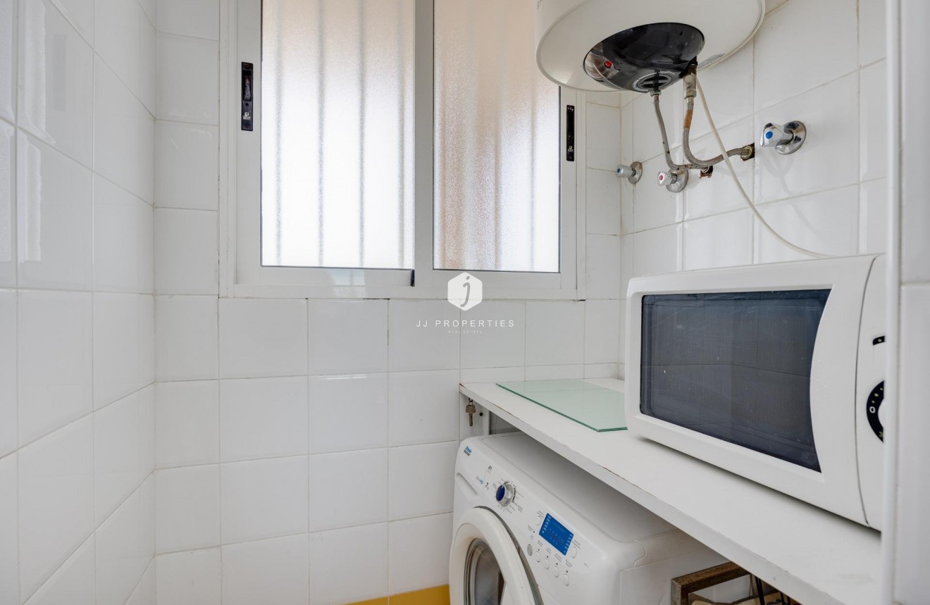 Resale - Apartment / flat -
Torrevieja - La veleta