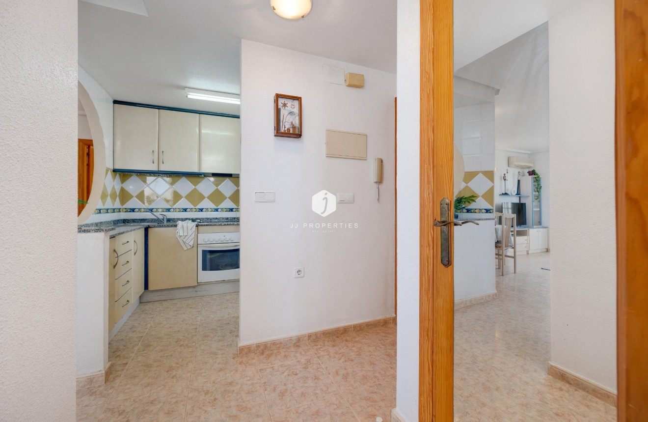 Resale - Apartment / flat -
Torrevieja - La veleta
