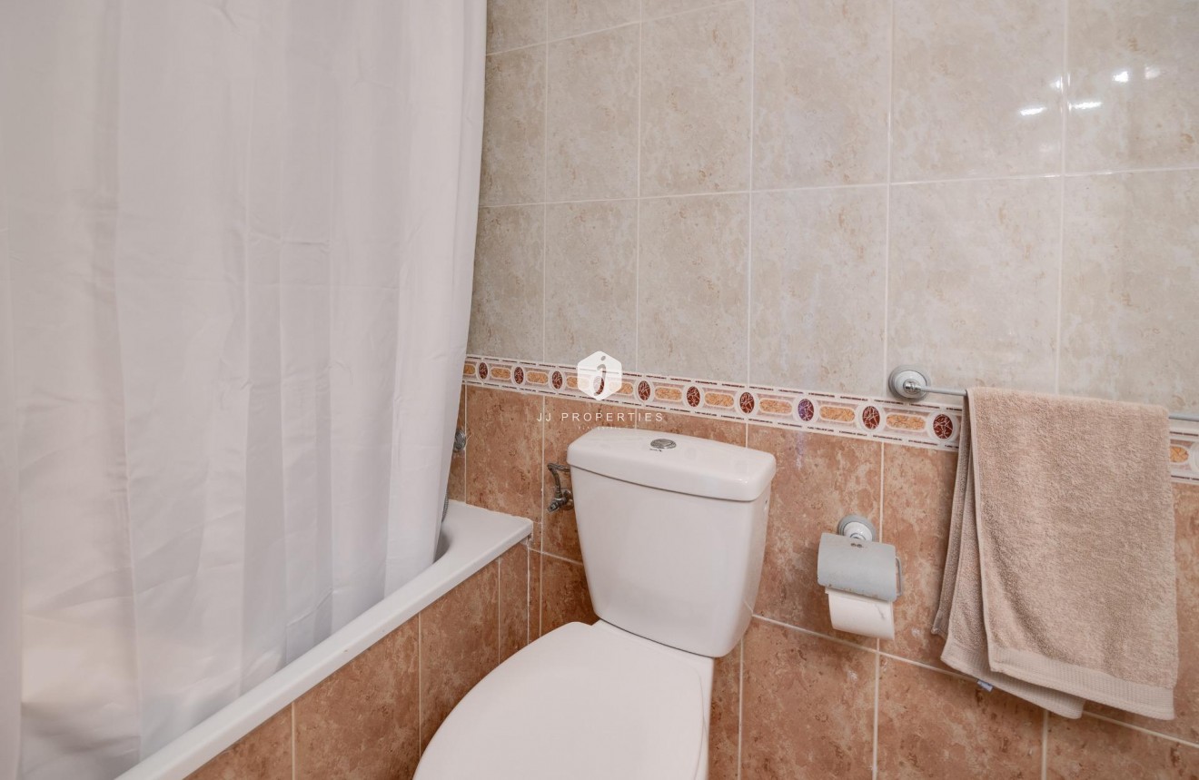 Resale - Apartment / flat -
Torrevieja - La veleta