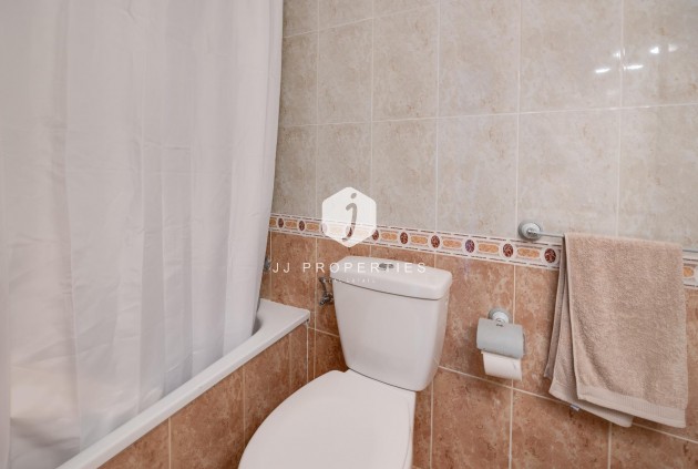 Resale - Apartment / flat -
Torrevieja - La veleta