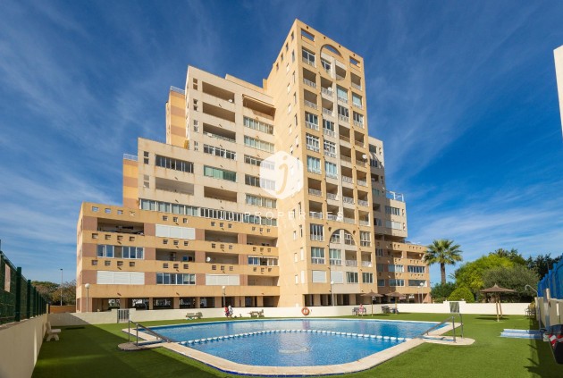 Resale - Apartment / flat -
Torrevieja - La veleta