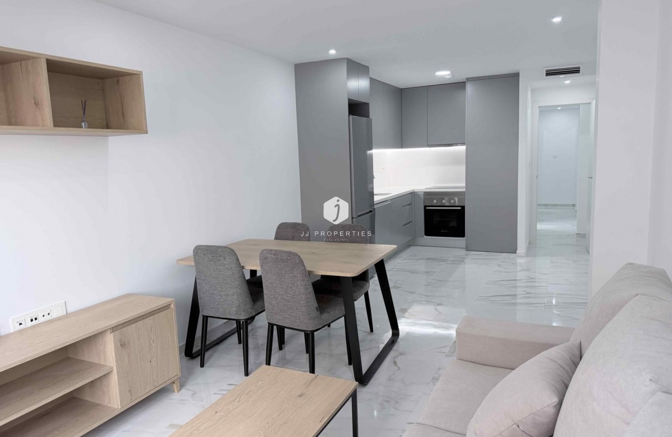 Resale - Apartment / flat -
Torrevieja - Costa Blanca