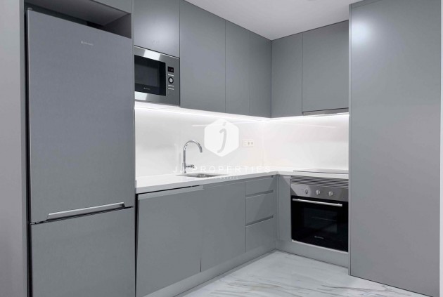 Resale - Apartment / flat -
Torrevieja - Costa Blanca