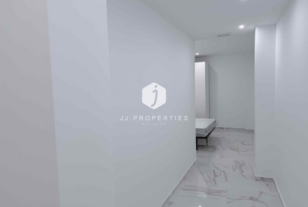 Resale - Apartment / flat -
Torrevieja - Costa Blanca