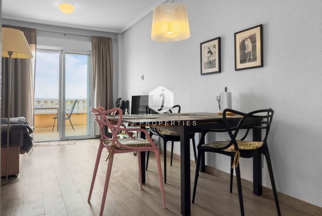 Resale - Apartment / flat -
Torrevieja - Costa Blanca