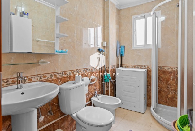 Resale - Apartment / flat -
Torrevieja - Costa Blanca