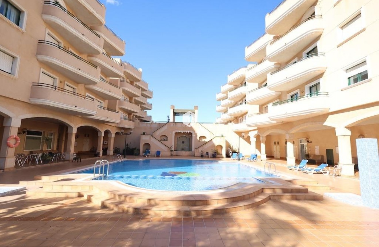 Resale - Apartment / flat -
Orihuela Costa - Costa Blanca