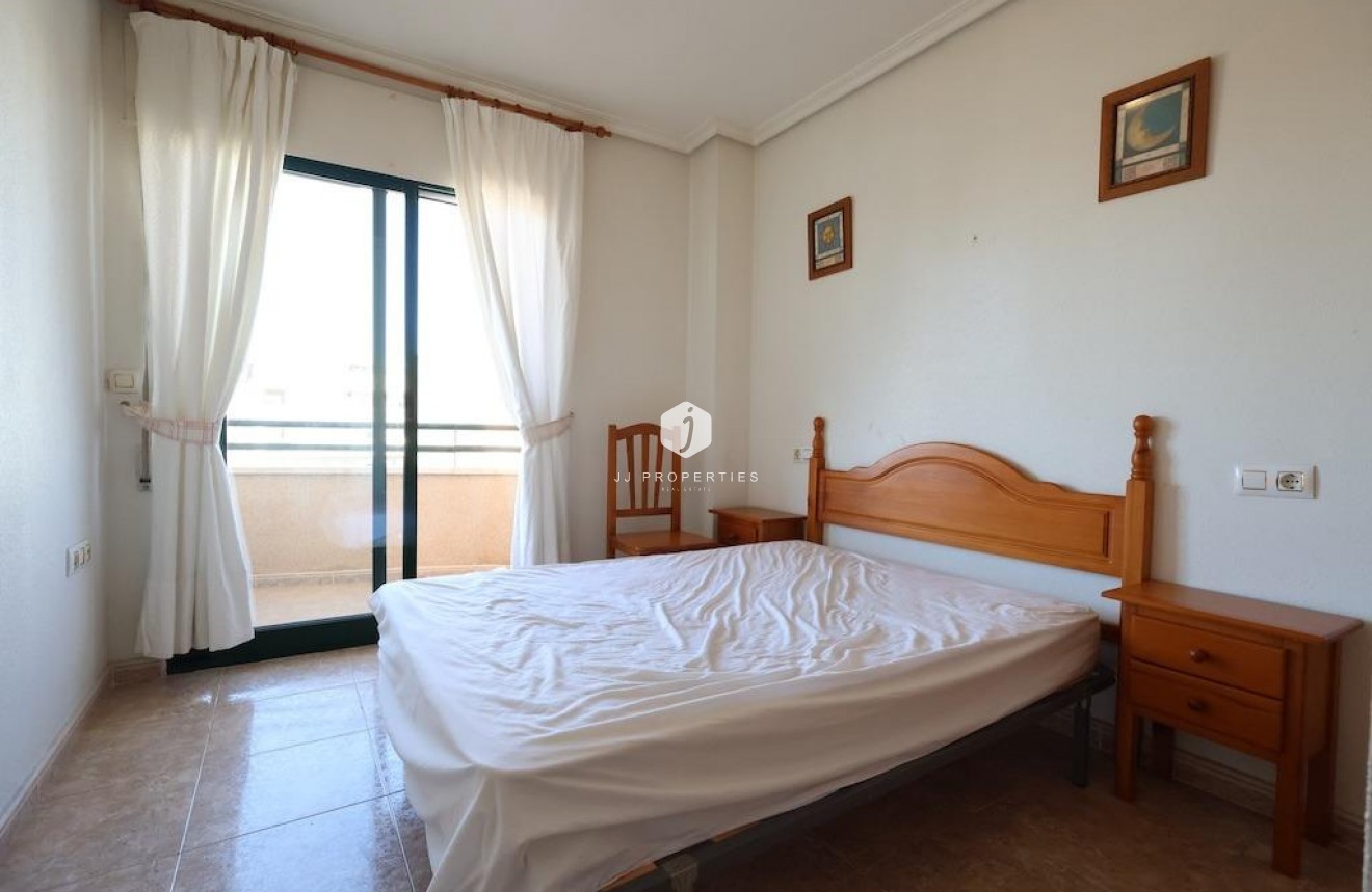 Resale - Apartment / flat -
Orihuela Costa - Costa Blanca