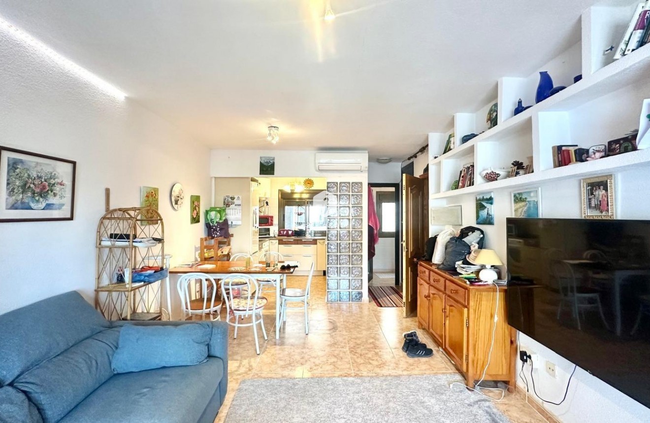 Resale - Duplex -
Torrevieja - La Mata