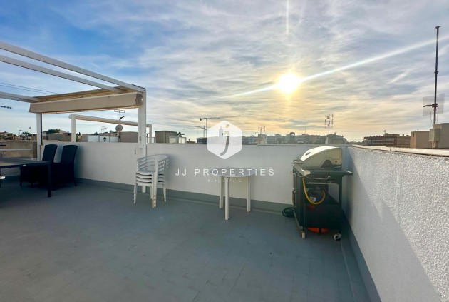 Resale - Duplex -
Torrevieja - La Mata