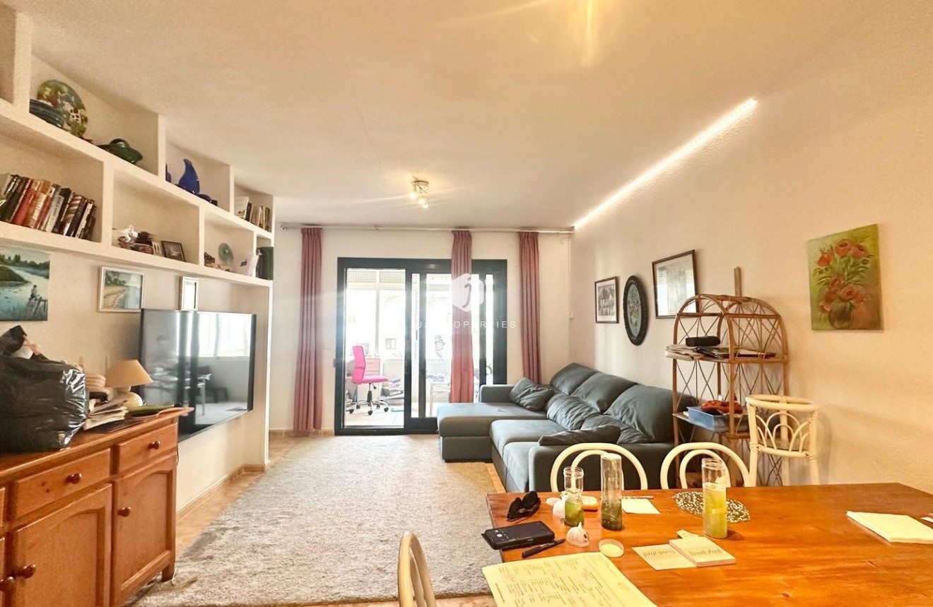 Resale - Duplex -
Torrevieja - La Mata