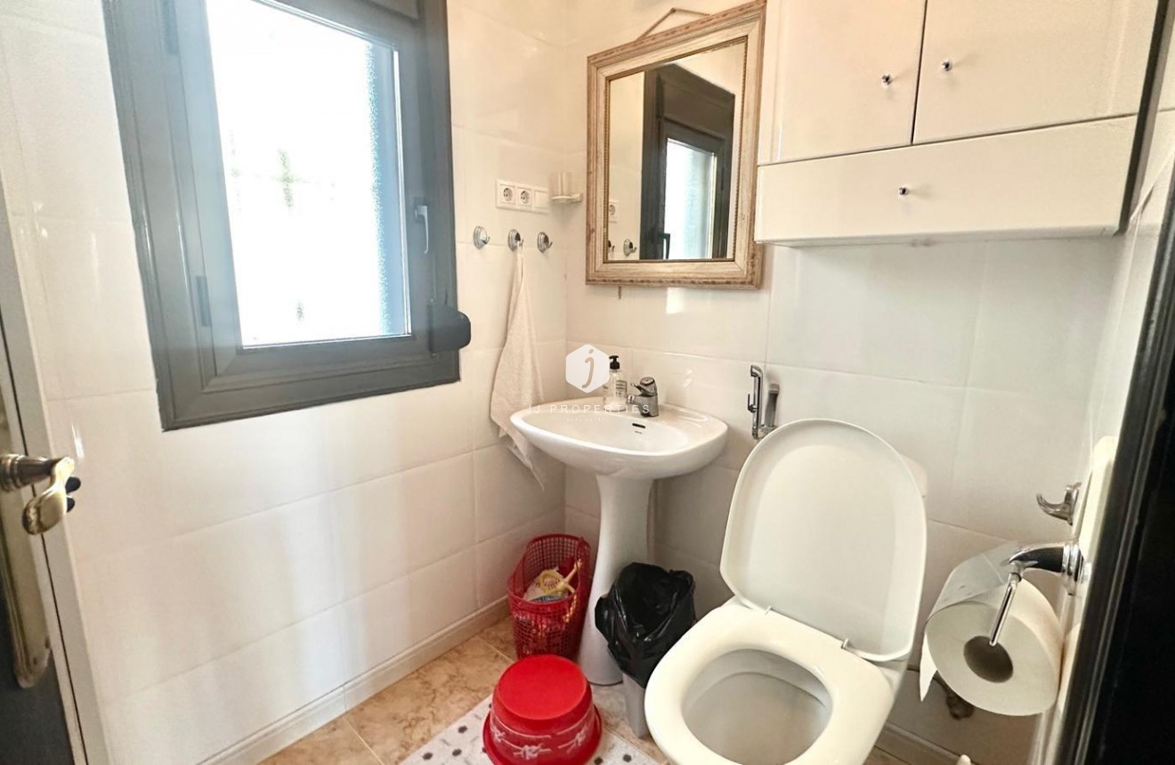 Resale - Duplex -
Torrevieja - La Mata