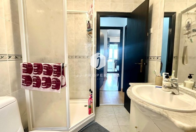 Resale - Duplex -
Torrevieja - La Mata