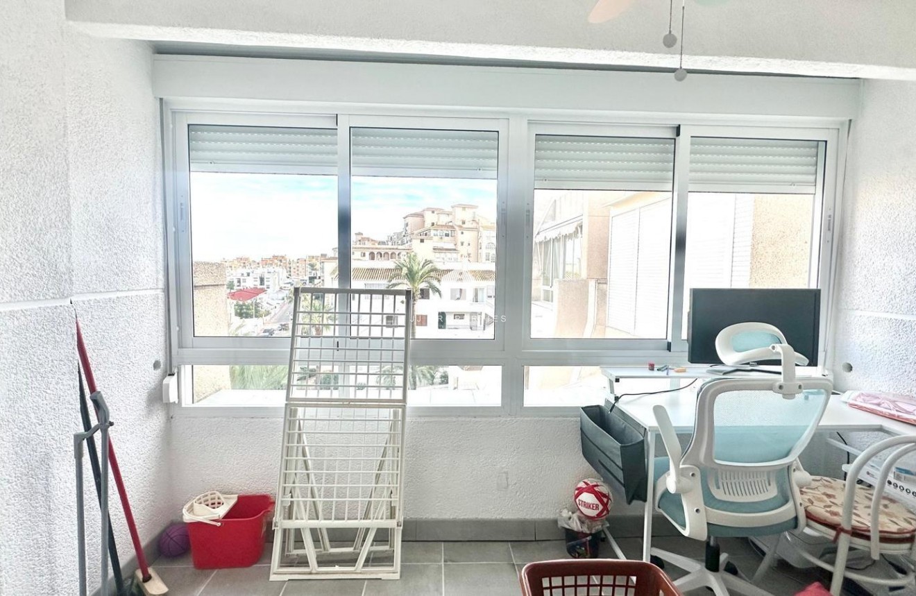 Resale - Duplex -
Torrevieja - La Mata