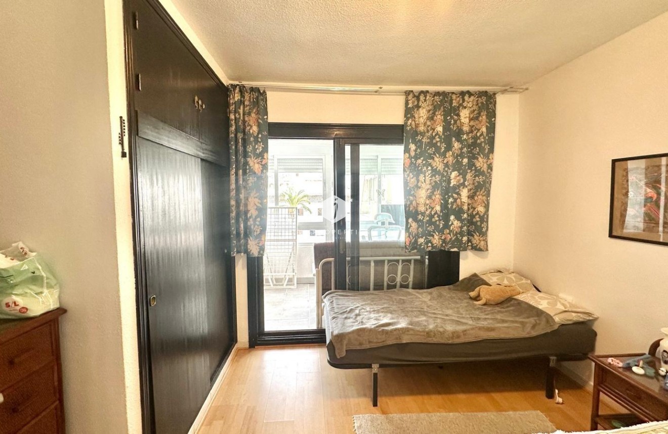 Resale - Duplex -
Torrevieja - La Mata