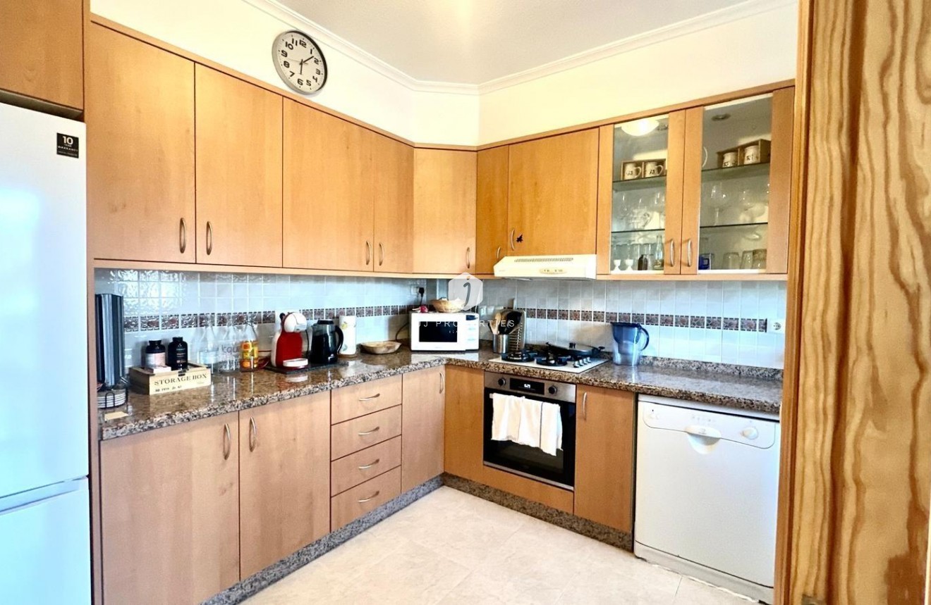 Resale - Villa -
Bigastro - Comunidad Valenciana