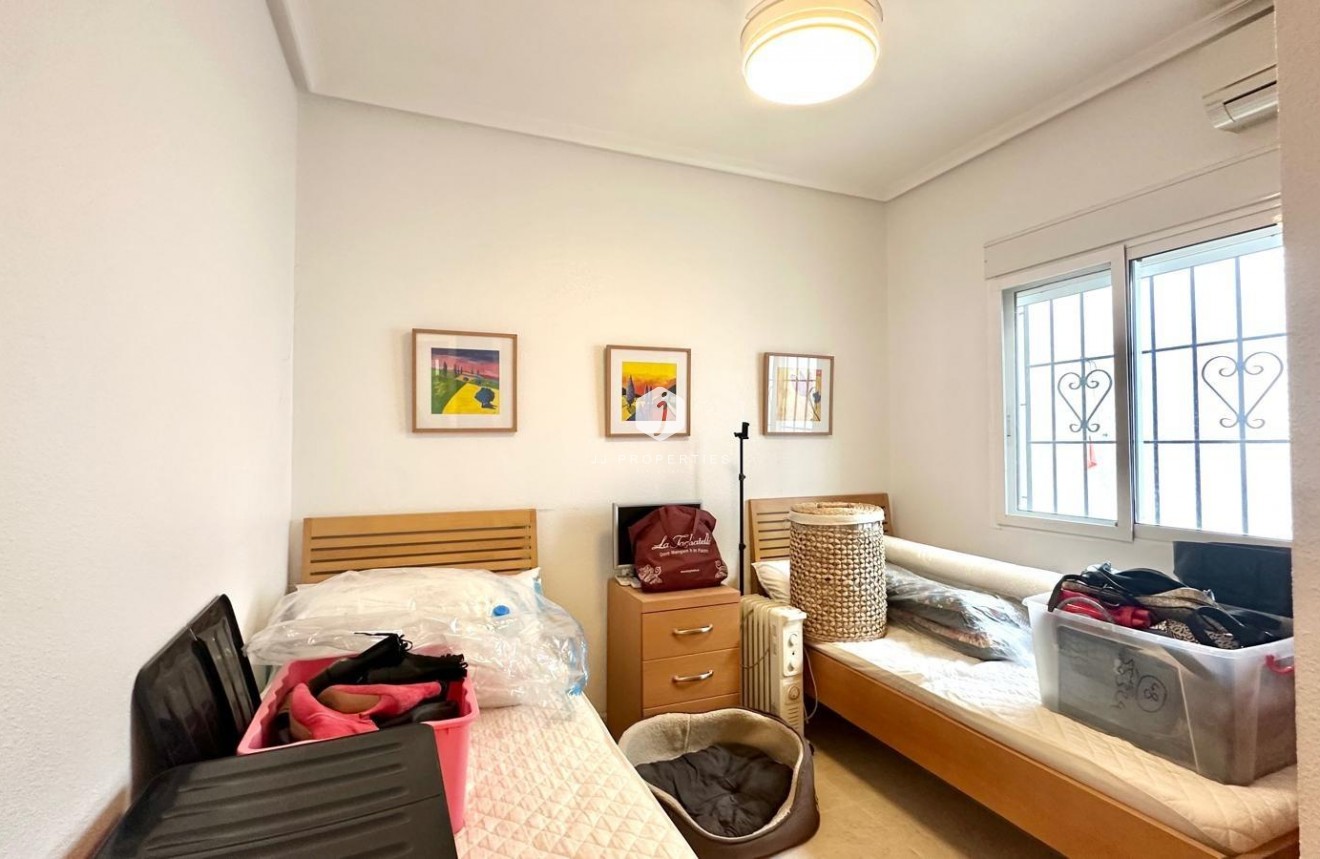 Resale - Villa -
Bigastro - Comunidad Valenciana