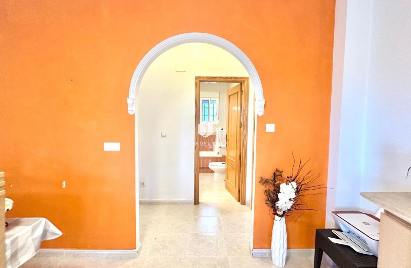 Resale - Villa -
Bigastro - Comunidad Valenciana