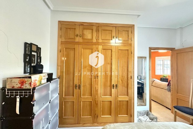 Resale - Villa -
Bigastro - Comunidad Valenciana