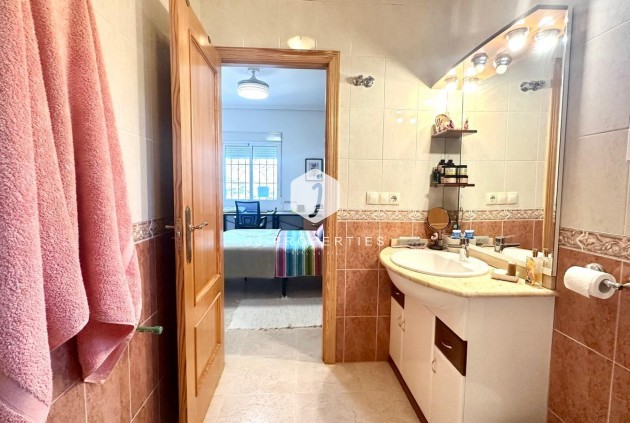 Resale - Villa -
Bigastro - Comunidad Valenciana