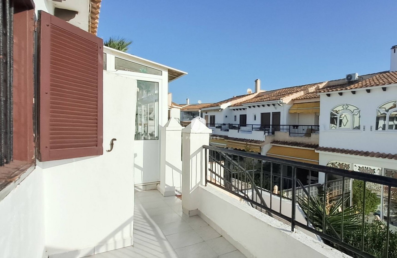 Resale - Apartment / flat -
Torrevieja - Aguas Nuevas 2