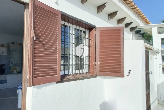 Resale - Apartment / flat -
Torrevieja - Aguas Nuevas 2