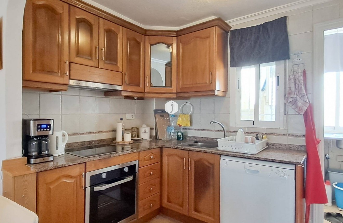 Resale - Apartment / flat -
Torrevieja - Parque Acuático - Sector 25