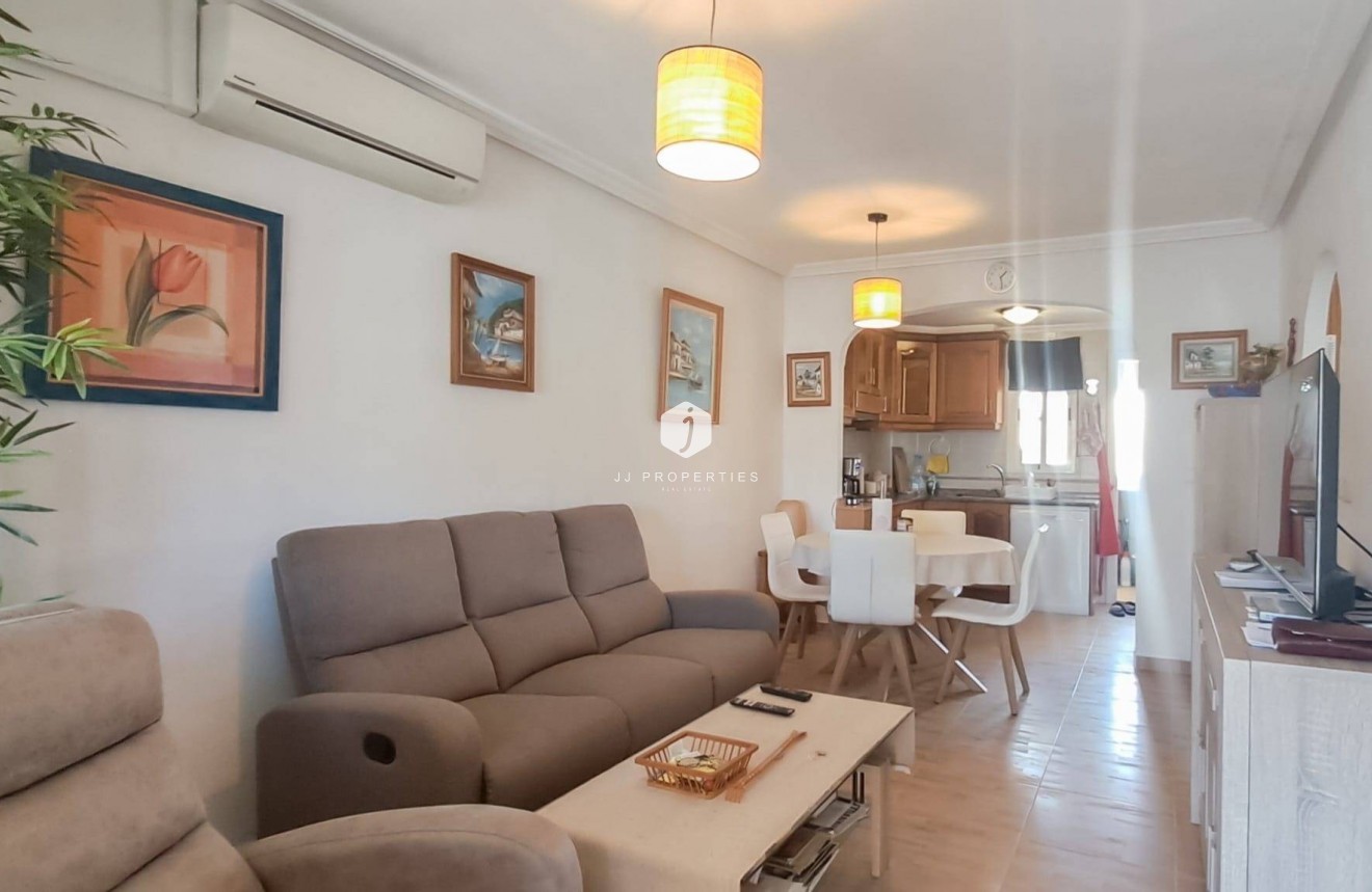 Resale - Apartment / flat -
Torrevieja - Parque Acuático - Sector 25