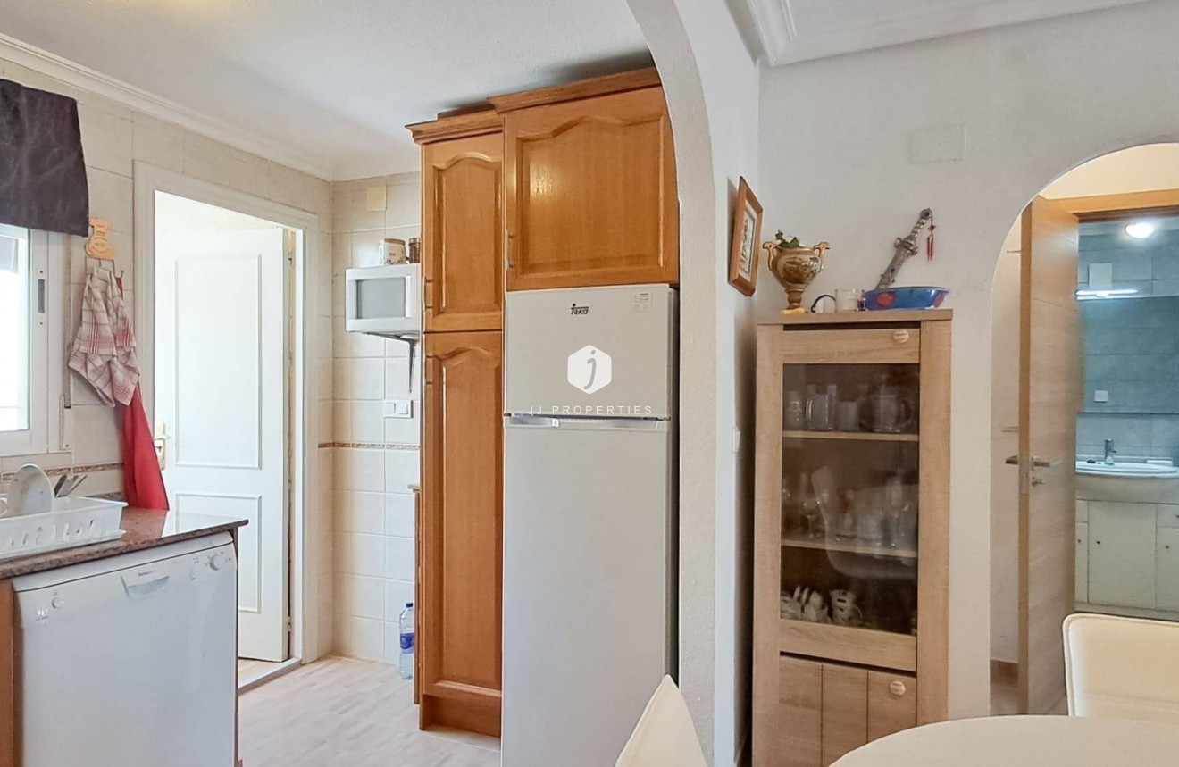 Resale - Apartment / flat -
Torrevieja - Parque Acuático - Sector 25