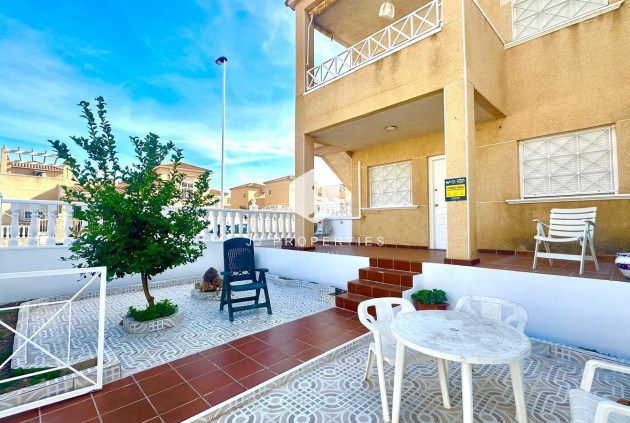 Resale - Bungalow -
Torrevieja - Playa de los Locos