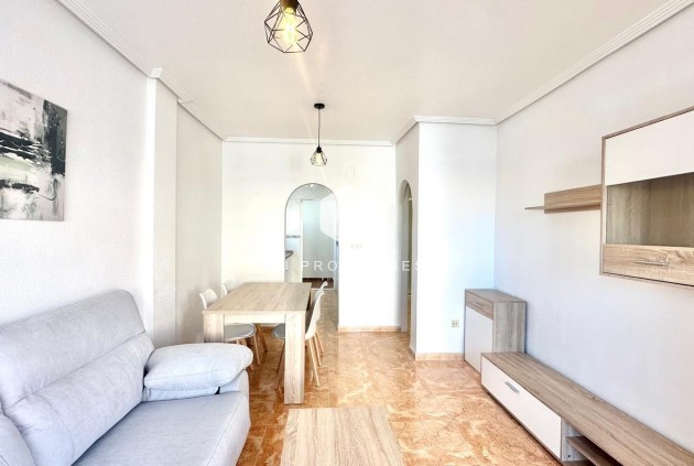 Resale - Bungalow -
Torrevieja - Playa de los Locos