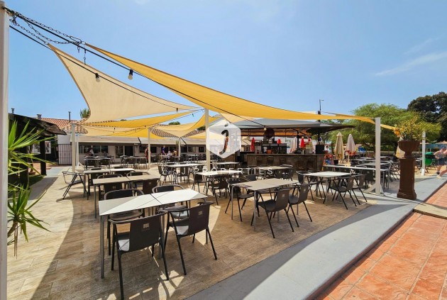 Resale - Villa -
Torrevieja - Calas blanca