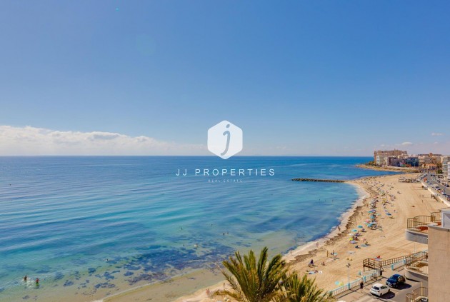 Resale - Villa -
Torrevieja - Calas blanca