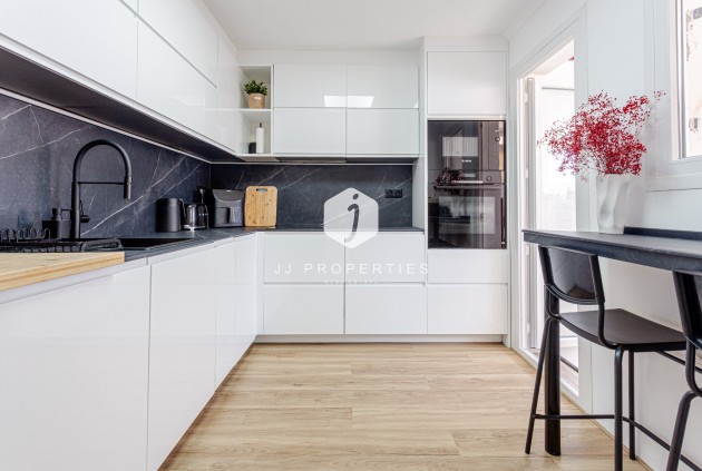 Resale - Villa -
Torrevieja - Costa Blanca