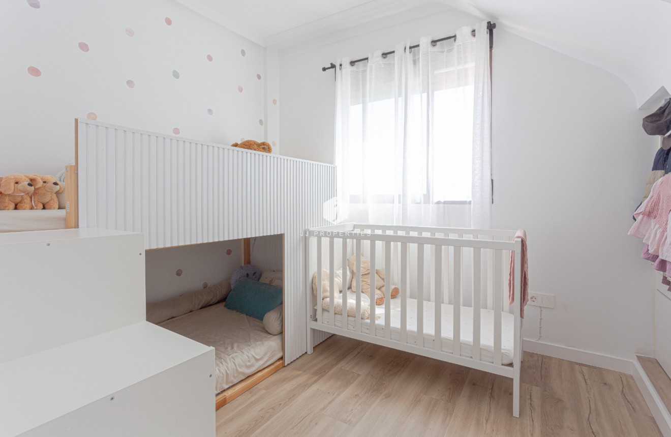 Resale - Villa -
Torrevieja - Costa Blanca