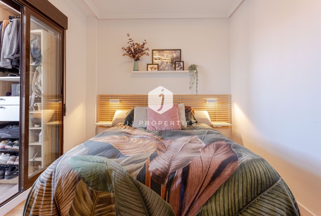 Resale - Villa -
Torrevieja - Costa Blanca