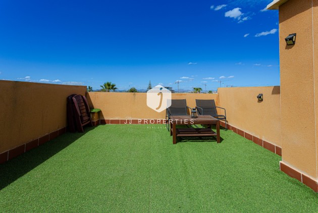 Resale - Villa -
Torrevieja - Costa Blanca