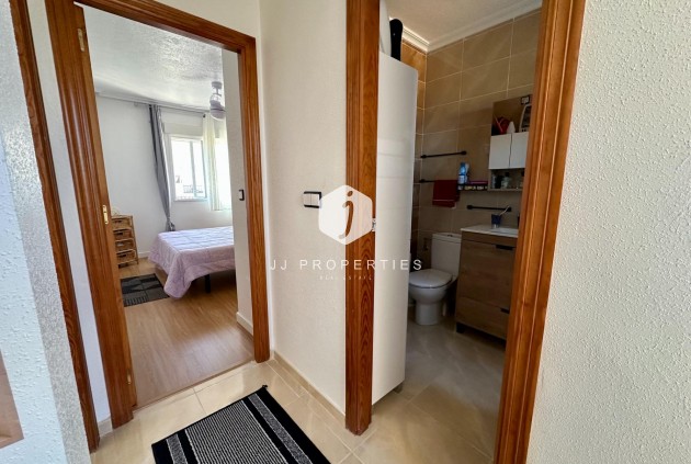 Resale - Chalet -
San Miguel de Salinas - Residencial Los Flamencos