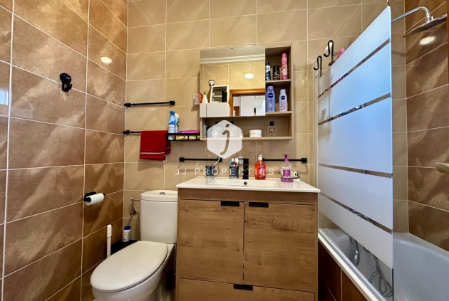 Resale - Chalet -
San Miguel de Salinas - Residencial Los Flamencos