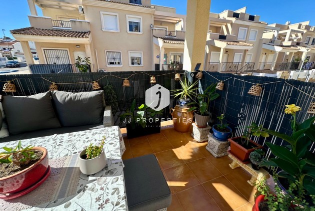 Resale - Chalet -
San Miguel de Salinas - Residencial Los Flamencos