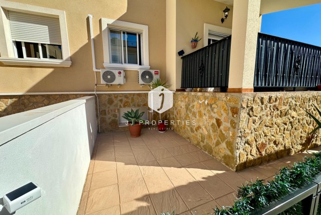 Resale - Chalet -
San Miguel de Salinas - Residencial Los Flamencos