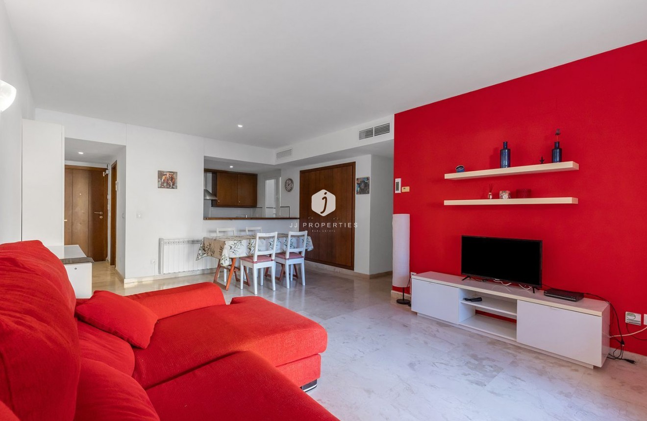 Resale - Apartment / flat -
Torrevieja - Punta prima