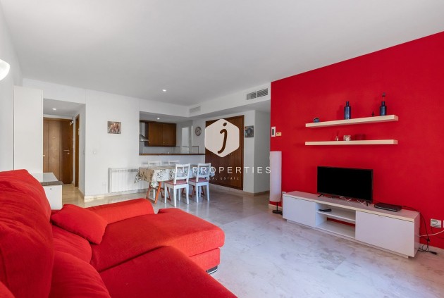 Resale - Apartment / flat -
Torrevieja - Punta prima