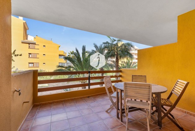Resale - Apartment / flat -
Torrevieja - Punta prima