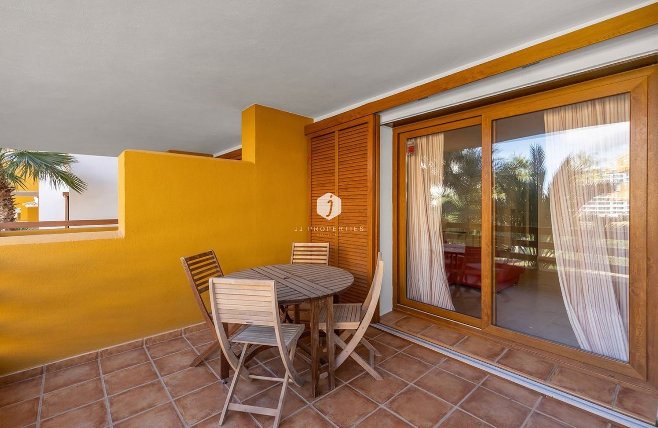 Resale - Apartment / flat -
Torrevieja - Punta prima