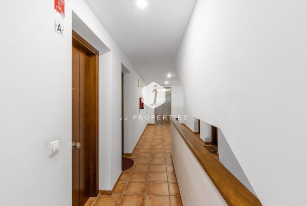 Resale - Apartment / flat -
Torrevieja - Punta prima