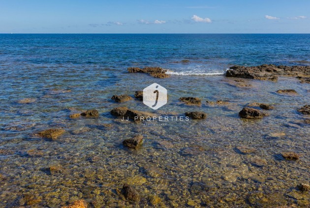 Resale - Apartment / flat -
Torrevieja - Punta prima