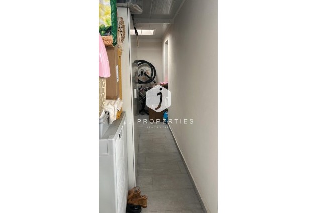 Resale - Villa -
Daya Vieja - Costa Blanca