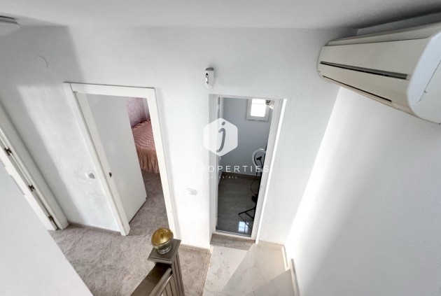 Resale - Chalet -
Orihuela Costa - Playa Flamenca